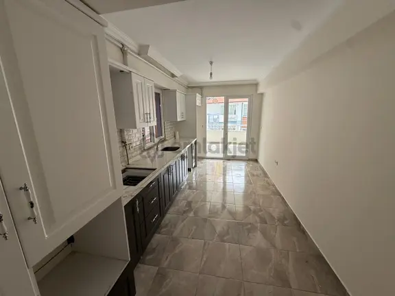 Trabzon Akçaabat'ta Satılık Daire 2