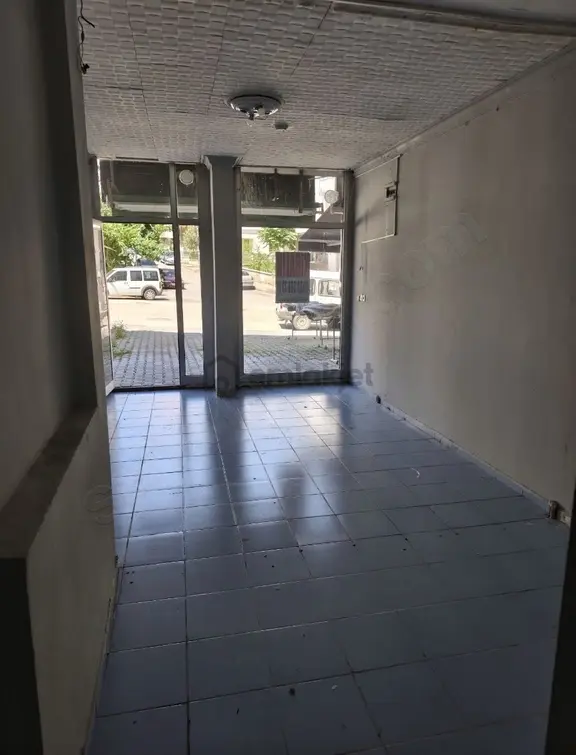 Anadolu Caddesi Üzerinde Kiralık 40m² Avantajlı Dükkan! 2