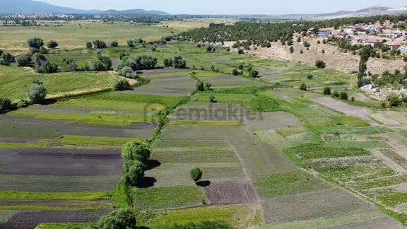 Dere Kenarında 210 M2 Bahçe Köy Dibi 2