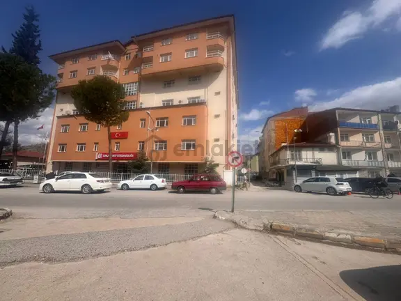 Maliye Arkasında 166m2 Bahçeli 2ayrı 2+1daireli Satılık Müstakil 2