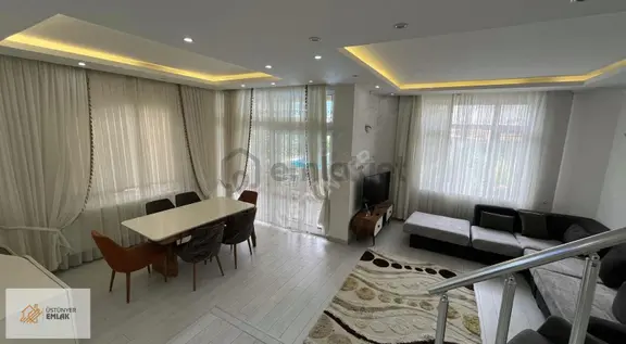 Güzelce Kale Konakları Sitesi'nde Kiralık 5+1 Eşyalı Villa 2