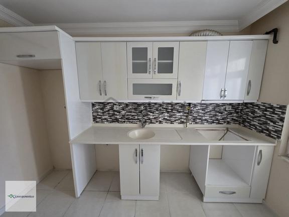 Hasköy Meydanında Satılık 2+1 Daire Yüksek Giriş 90 M² 2