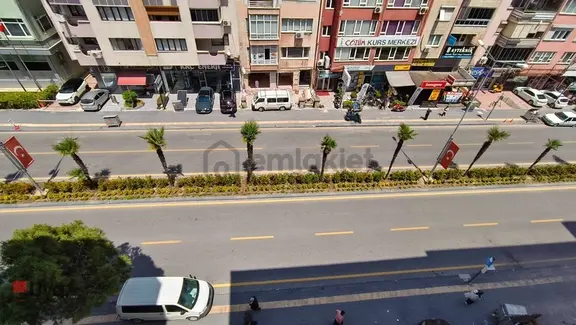 Rw Liva Dan Gazi Bulvarında Kiralık Daire 1