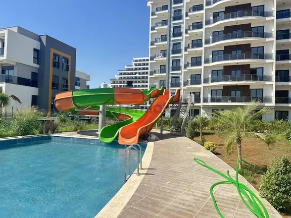 Altıntaş'ın En Donanımlı Sitesinde 2+1 Kiralık Daire 1