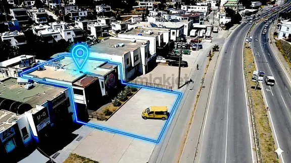 Bodrum Turgutreis Yol Üzeri Komple Satılık 3 Katlı Ticari Bina 1