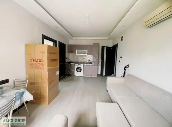 Gültepede Caddeye Yakın Sıfır Eşyalı Sıfır Köşe Daire 1