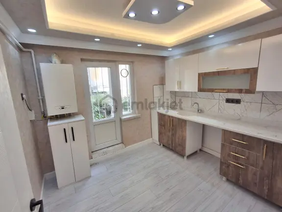 Ayvalı Mahallesinde Yapılı 3+1 Satılık Daire 1