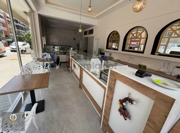 Karşıyaka Yalı Mahallesinde Devren Kiralık Baklavacı Dükkanı 1