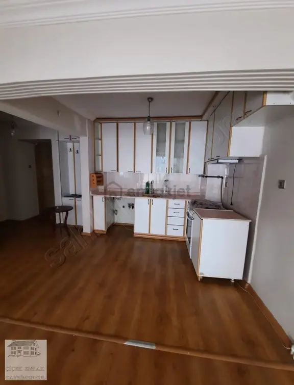 Seyfettinbey Cad.üstü Satılık Daire 2