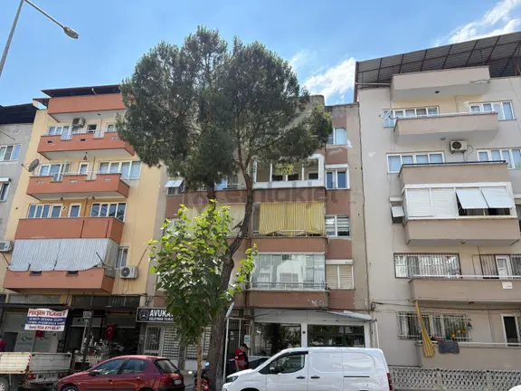 Miray Emlaktan Cumhuriyet Mahallesinde Doğalgazlı Kiralık 3+1 Daire 1