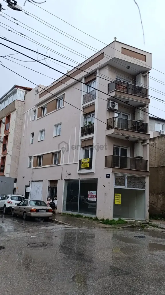 Buca Göksu'da İzban Yakını 2+1 Amerikan Mutfak Masrafsız Kiralık 1