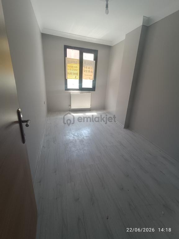 Sancaktepe Merve Mah 2+1 İskanlı Daire 2