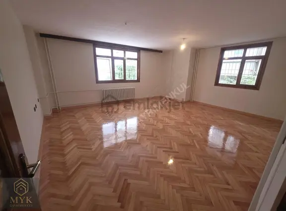 Ayrancı Kuzgun Cad. 140 M2 3+1 -1.kat Bahçe Çıkışlı Asansörlü 1