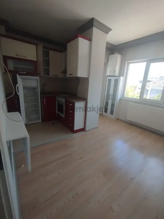 Emek Mh Kyk Yurdu Karşısında Satılık 2+0 Daire 1