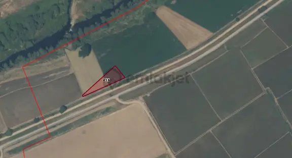 Balıkesir Manyas Kulak Mah. Sulaması Olan 1.200 M² Satılık Tarla 2