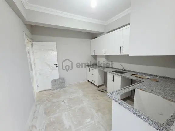 Devteyştıde Satılık 2+1 Arakat Daire 2