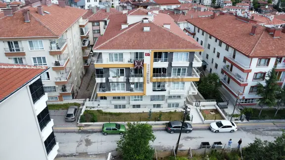 Battal Gazi Mahallesi'nde Satılık 3+1 Daire 1