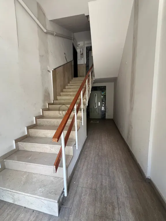 Trabzon Akçaabat Yıldızlı'da Satılık 4+1 Geniş Daire, Deniz Manzaralı, 265 M² 2