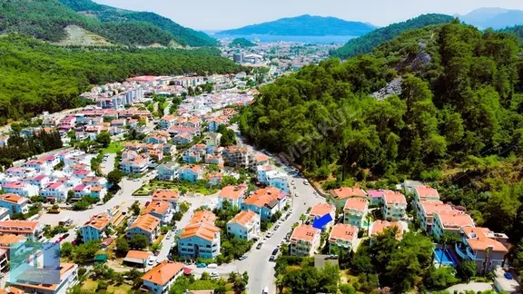 Sky'dan Doğayla İç İçe Havuzlu Sitede Satılık 3+1 Bakımlı Daire 1