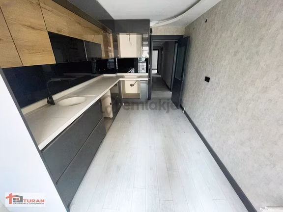 Değirmendere Caddesi Üzeri Full Yapılı 5+1 Sıfır Dublex Daire*** 1