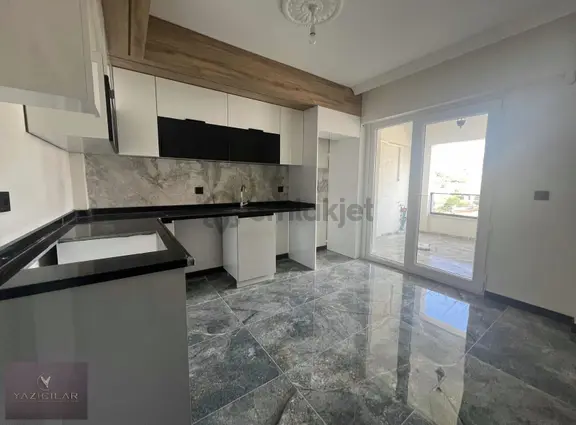 Suşehrinin Gözde Konumunda Ova Manzaralı 2+1 Satılık Daire 2