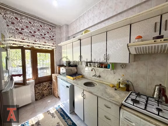 Piyade Mah Cadde Yakını Katta Köşe Başı Ön Cephe 2+1 Daire! 2