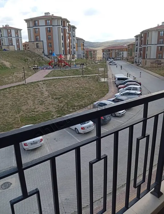 Ardıçlı Emlaktan Full Eşyalı Daire... 2