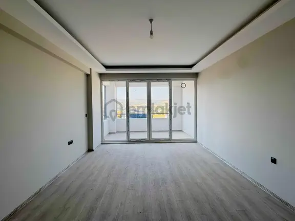 İnegöl Yunus Emre Mah.2+1,90m2,3.kat, Kapalı Havuz,satılık Daire 2