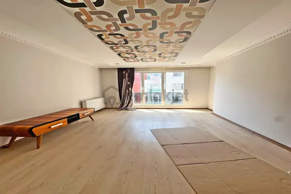 Metrobüse! Yakın Emin Evime Uygun Çift Balkon Satılık 2+1 Daire 2