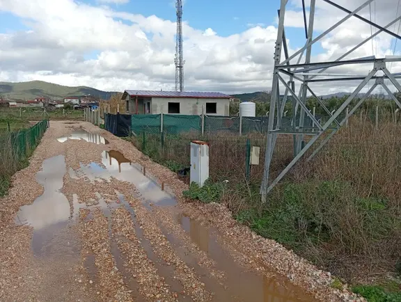 Torbalı Batı Gayrimenkul Den Aslanlarda Satılık Tarla 2