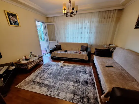 Pendik Çamçeşme'de Satılık Merkezi Konumlu 3+1 Daire 1