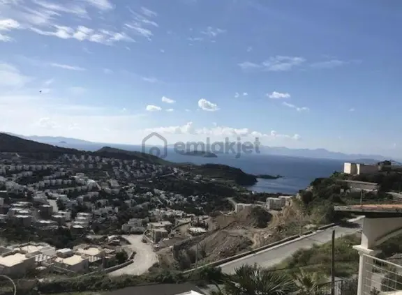 Gümüşlük Yalıkavak Eşsiz Manzaralı Geniş Bahçeli Villa 1