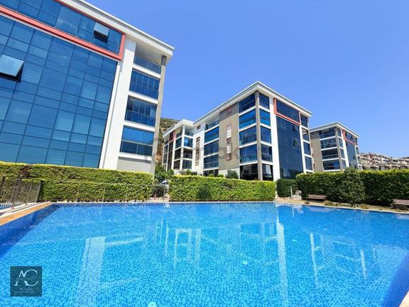 Özel Fiyat! Kısmi Manzara-sosyalalan-acık/kapalı Havuz-otopark-dogalgazlı-fırsat Daire (takasa Açık) 1
