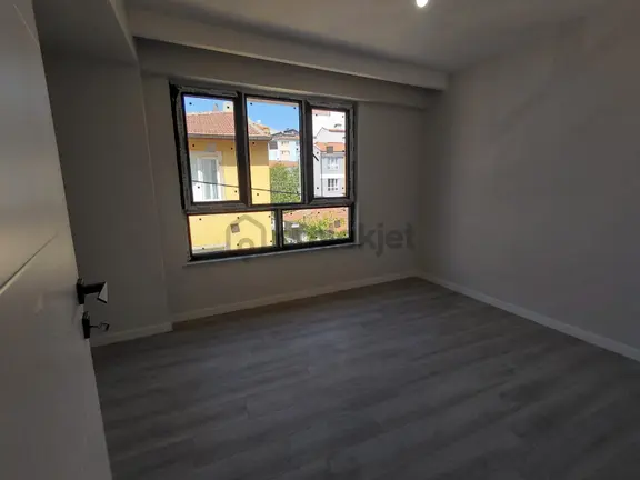Zafer Mh.gazi Yakup Satar Cd.yakını Özel Garajlı 2+0 Daire Bz-6 2