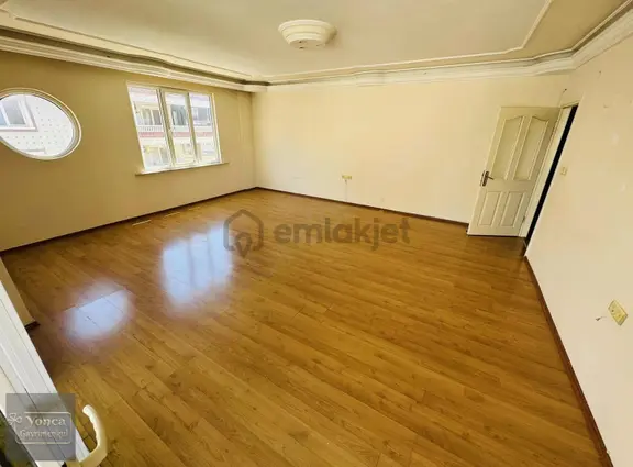 Alanya Merkez Konum Ayrı Mutfak 180m2 3+1 Otopaklı Kiralık... 2