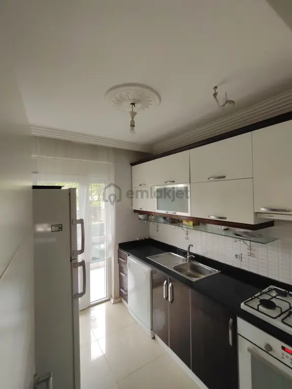 Antalya Kepez Göksu’da Havuzlu Sitede 2+1 Satılık Daire 2
