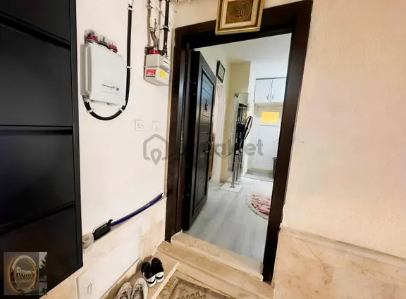 Roma' Dan Kemalpaşa' Mahallesin'de Satılık Daire 2