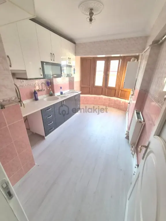 🏡 Karapürçek Deniz Feneri Yakını 3+1 Kiralık Daire | 3. Kat | Geniş Ve Ferah Yaşam Alanı 🏡 1