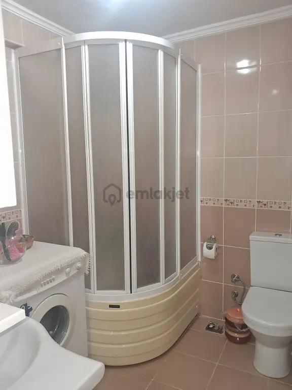 Uzunköprü Muradiye'de Bakımlı Ve Ferah 2+1 Satılık Daire 2