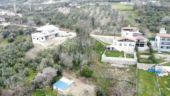 Köy İçi Arsa 1