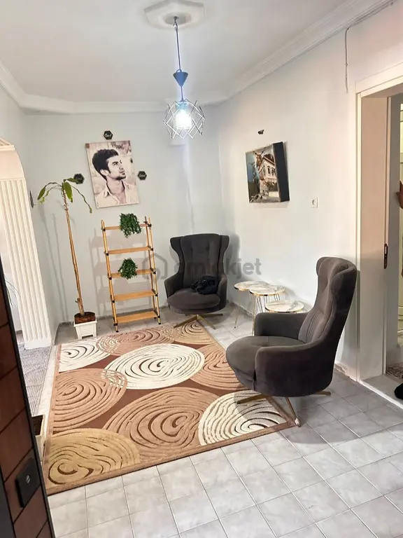 İzmir Konak Güney Mahallesinde 3+1 Satılık Daire 2