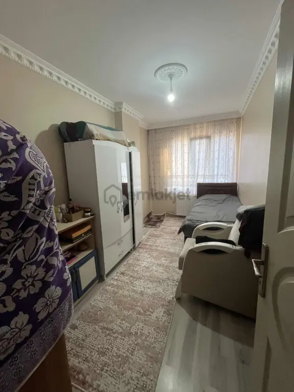 Vatan Mahallesi Hastane Mevkii Geniş 3 + 1 Dairemiz 2
