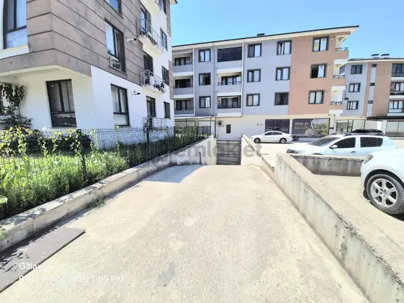 Hak Emlak'tan Üniversite Bölgesinde Satılık 1+1 Fırsat Daire 2