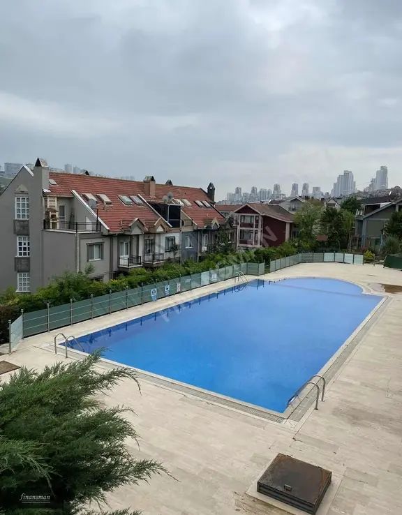 Finansman'dan... Havuzlu.. Şömineli.. 3 Mutfaklı.. Bahçeli Villa 1