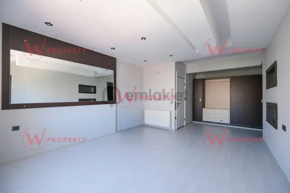 W Property'den Jan Robın Sitesinde Kiralık 4+1 2