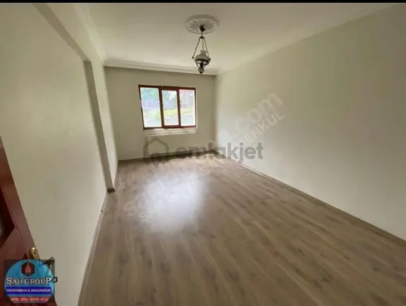 Bahçecik'te Yeni Tanjant Üzeri 3+1 Kiralık Daire 1