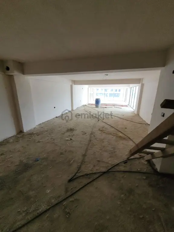 Bölgede Tek!şehir Hastanesi Altında Fırın Yapımına Uygun Kiralık 2