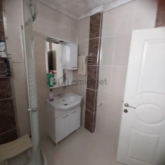 Demetlale 405.caddede Ön Cephe Ara Kat Eşyalı 3+1 Kiralık Daire 2