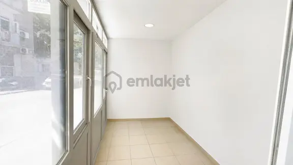 Satılık Dükkan&soğuk Hava Deposu 1