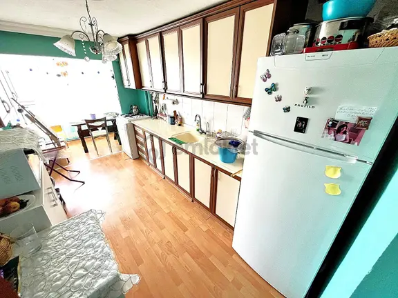Aktif'ten Akçay'da Ön Cephe Masrafsız Doğalgazlı Satılık Ayrı Mutfaklı Geniş Kullanımlı 2+1daire 1